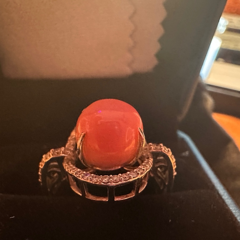 14K White Gold Conch pearl ring